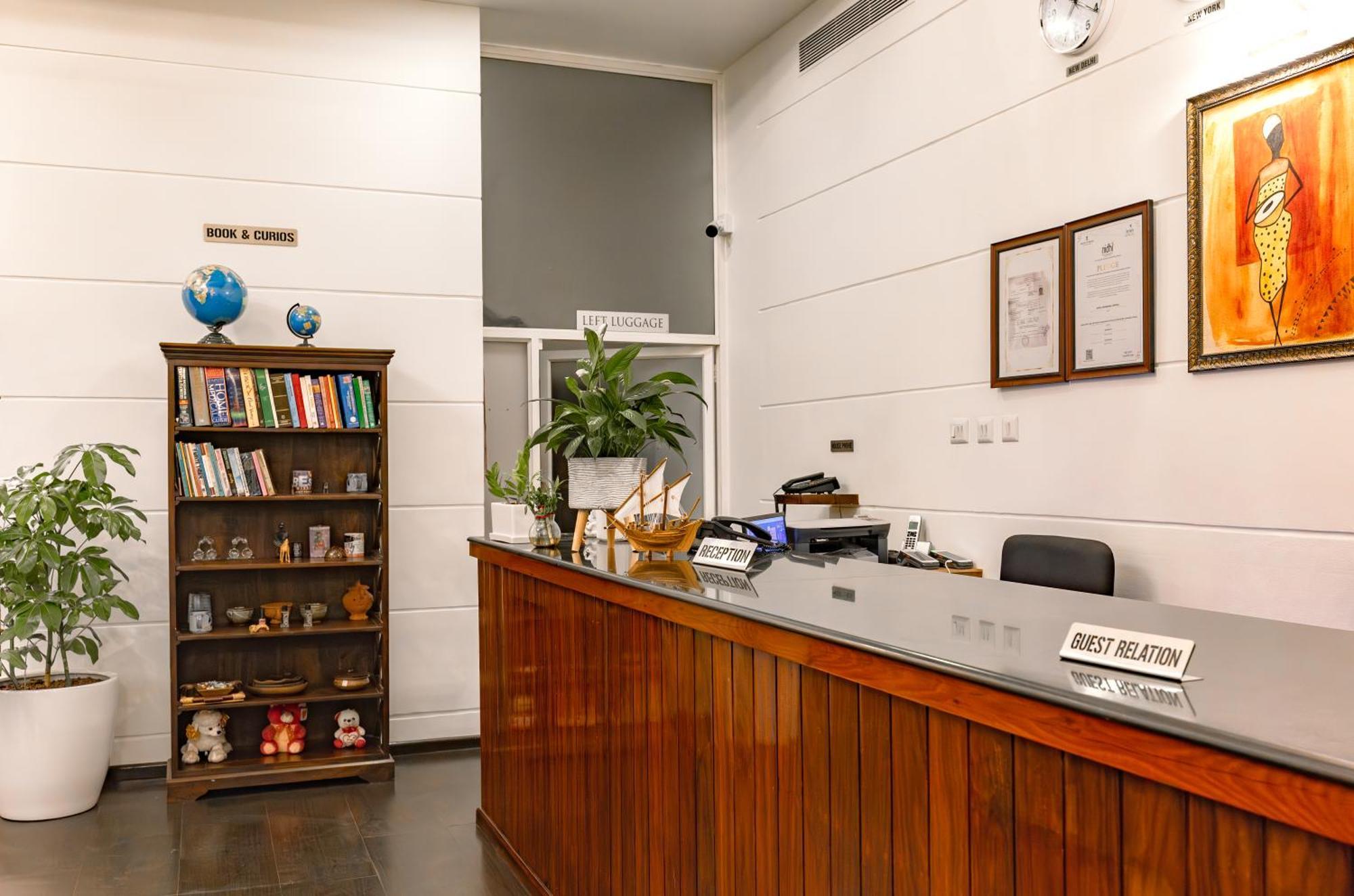 Muvattupuzha Hotel Narendra Central מראה חיצוני תמונה